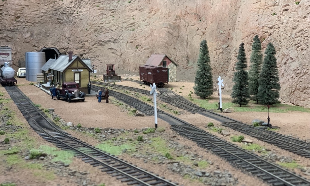 STRS Shop Talk 2022-11-10-m.jpg